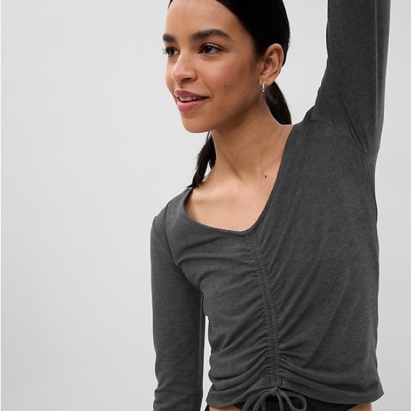 GAP Long Sleeve Ruched Top - Picture 8 of 8